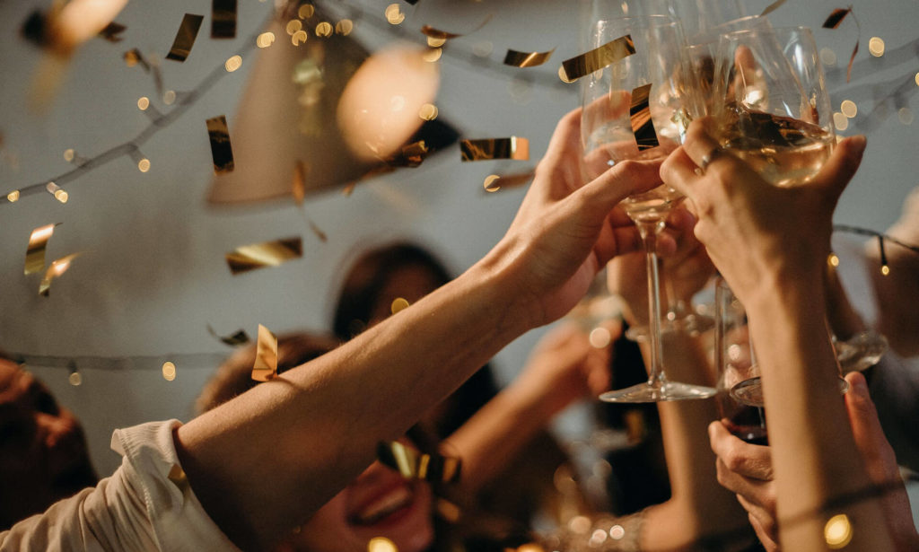 wine cheers